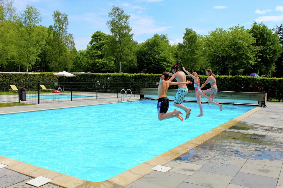 Chalet en Overijssel junto al estanque, De Bult