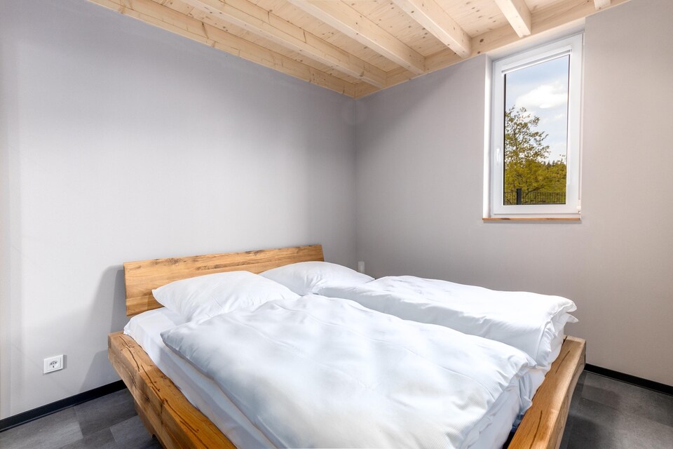 Bungalow cerca de Kronenburger See Sauna, Hallschlag