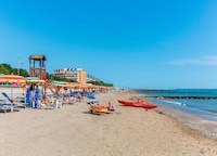 Holiday Home near Venice and Beaches