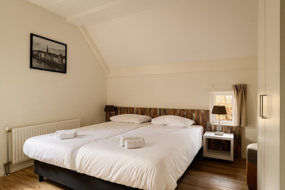 Mooie villa met veranda 4 km van Maastricht, Maastricht