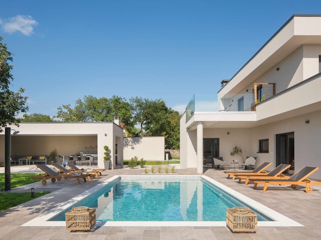 Stylish Villa with Pool, Labin