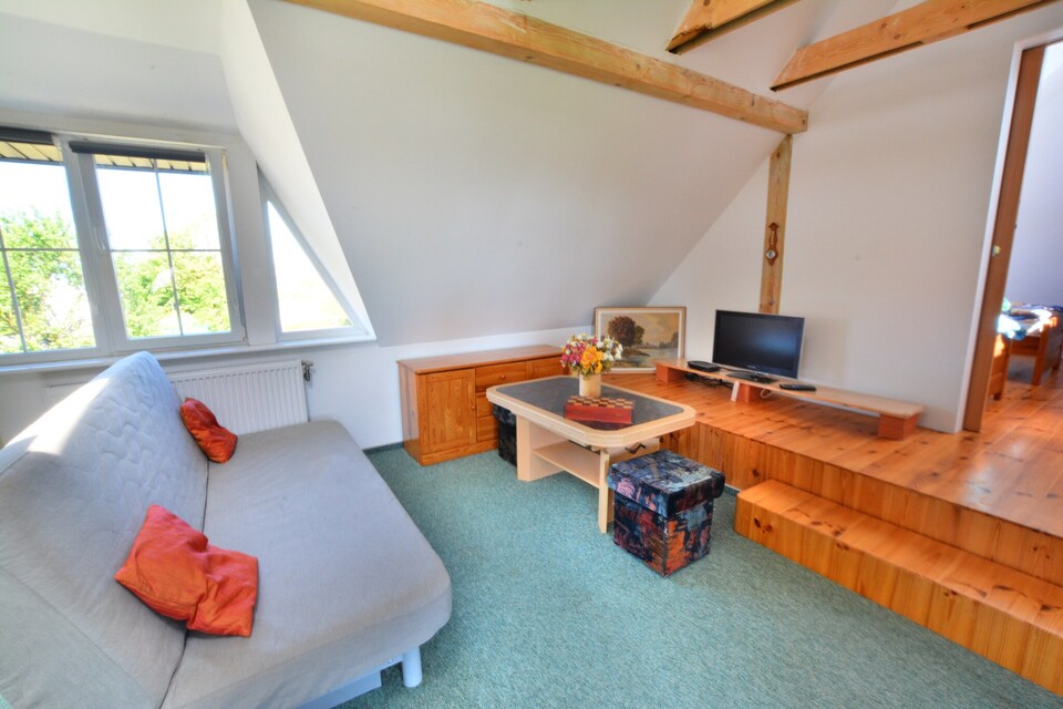 Holiday House by Lake Jamno with Private Pier, Mielno