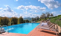Villa in Umbrien mit Pool und Talblick