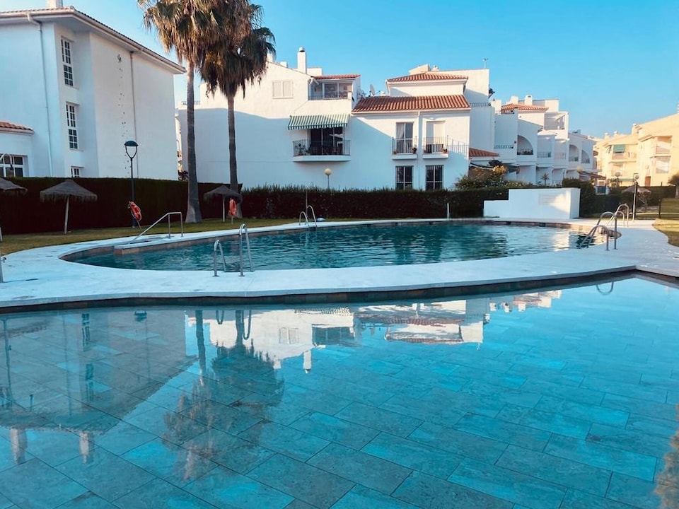 Acogedor piso en La Perla de Andalucia- Calahonda., La Perla de Andalucía