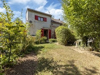 Casa rural cerca de Parc du Morvan con piscina