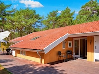 8 Personen Ferienhaus in Nexø-By Traum