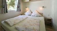 Auw Farm Life Escape