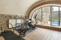 Casa padronale a Garriguella con piscina privata