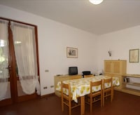 Luxurious Bungalow in Garda with Swimming Pool