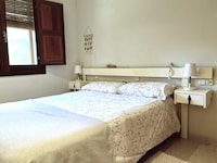 Apartamento en España con piscina y vistas