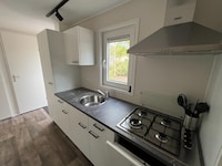 Chalet in Friesland mit Spielplatz