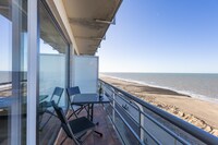 Appartement op 6e verdieping met zeezicht