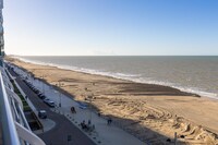 Appartement op 6e verdieping met zeezicht