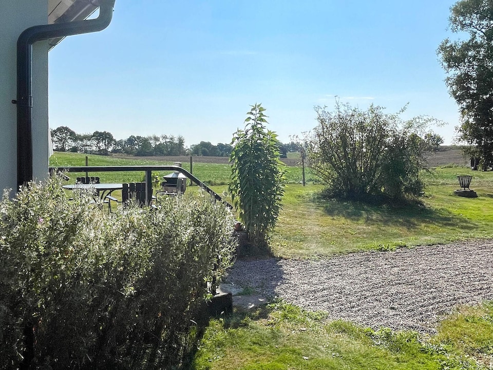 Luminosa casa de vacaciones en Vollsjö-By Traum, Skåne