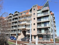 Apartment in Nieuwpoort near the Beach