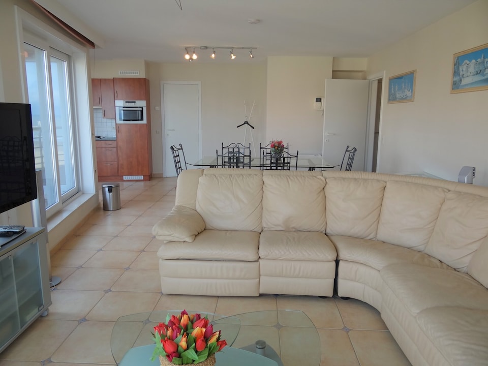 Apartment Nieuwpoort with Stunning Sea Views, Nieuwpoort