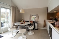 Vakantiehuis in Bos met Rieten Dak