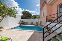 Huis in María met Zwembad & Jacuzzi