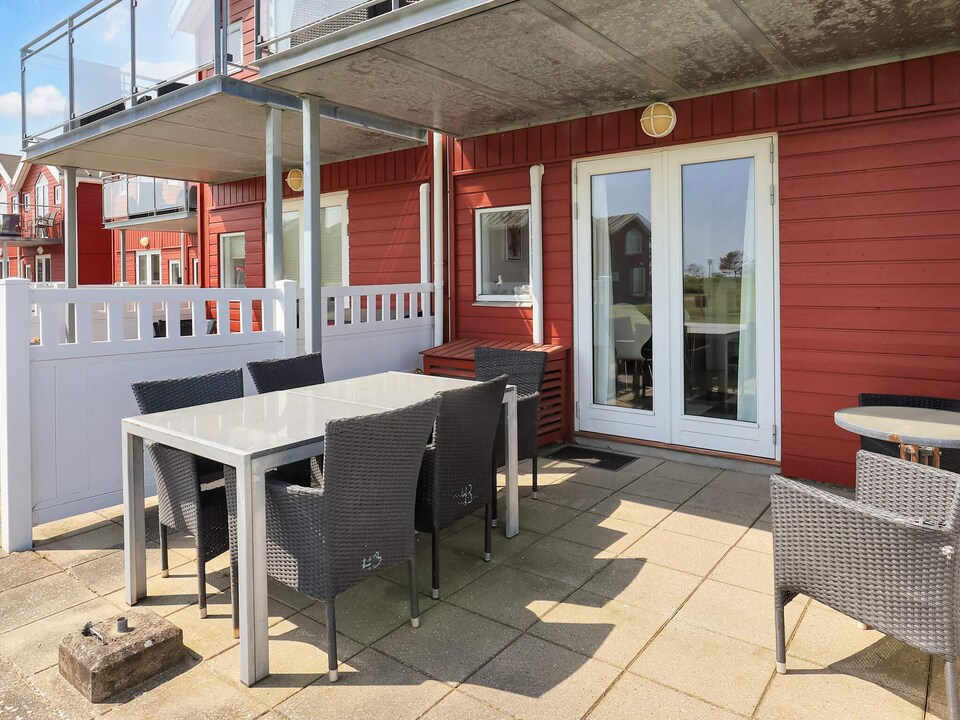 6 person holiday home in Hadsund-By Traum, Himmerland