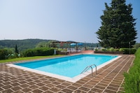 Wohnung in Toskana mit Pool und Garten