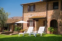 Boerderij in Toscane met Zwembad & Uitzicht