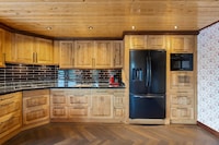 Forest House in Friesland with Sauna