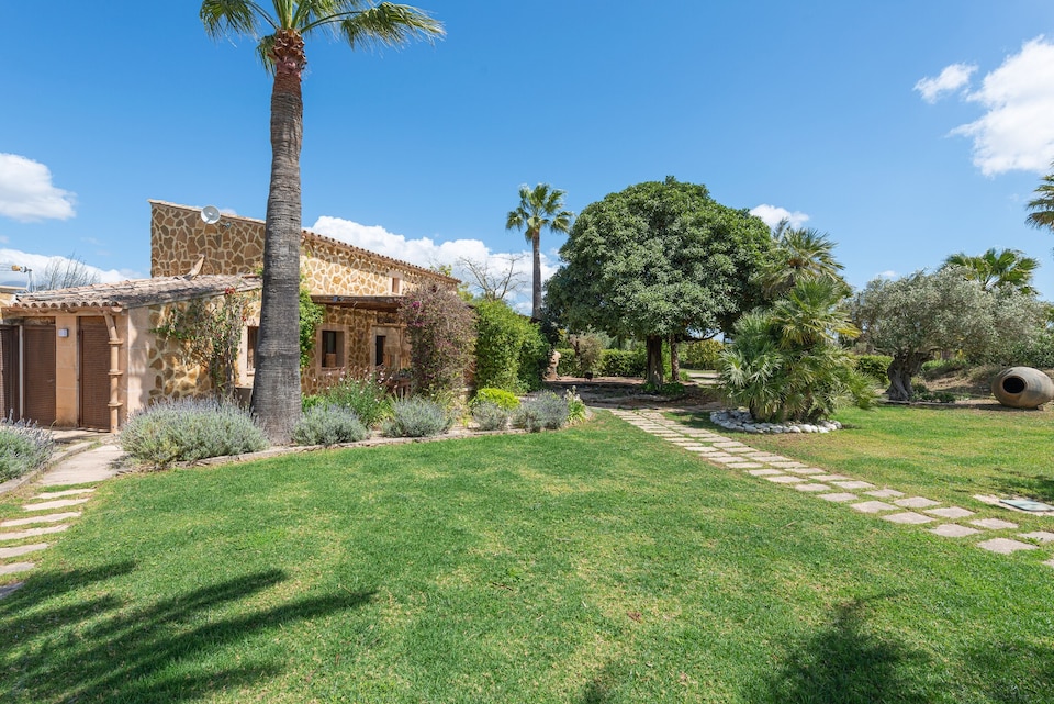 Le Petit Paradis - Villa With Private Pool, Alaró