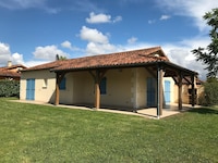 Villa in Les Forges mit Golf und Pool