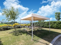 Casale nelle Marche con Piscina e Vista