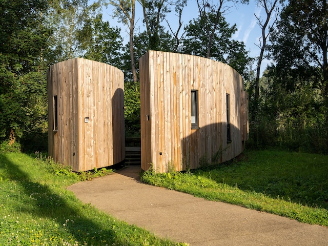 Fuga di lusso in riva all'acqua