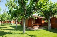 Bungalow in La Llosa with Pool Access