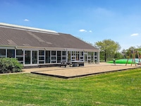 6 person holiday park home in Hemmet