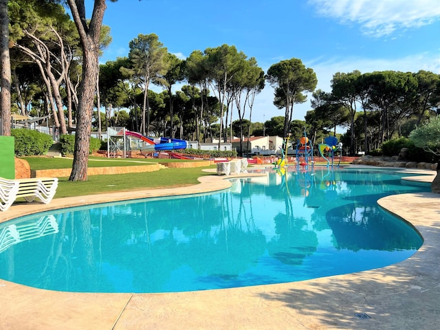 Bungalow nahe Pals Strand mit Pool