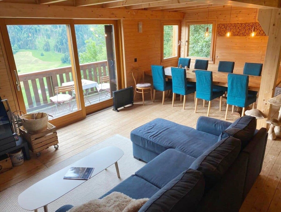 Chalet in Gstaad bij Skibanen, Rossinière