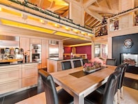 Modernes Chalet in der Region Gstaad
