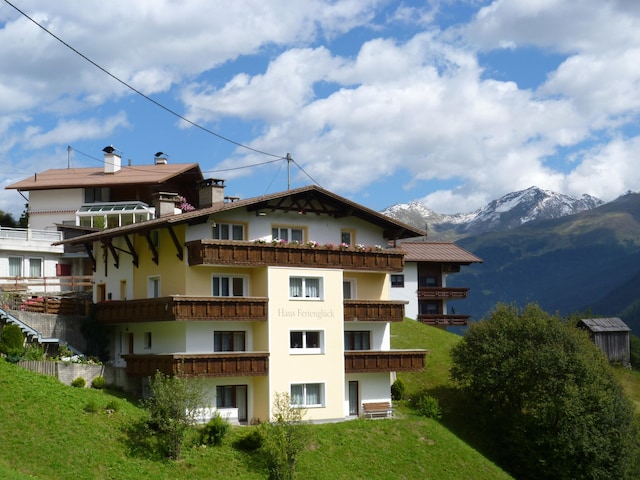 Chalet in Ischgl nahe Bergbahn