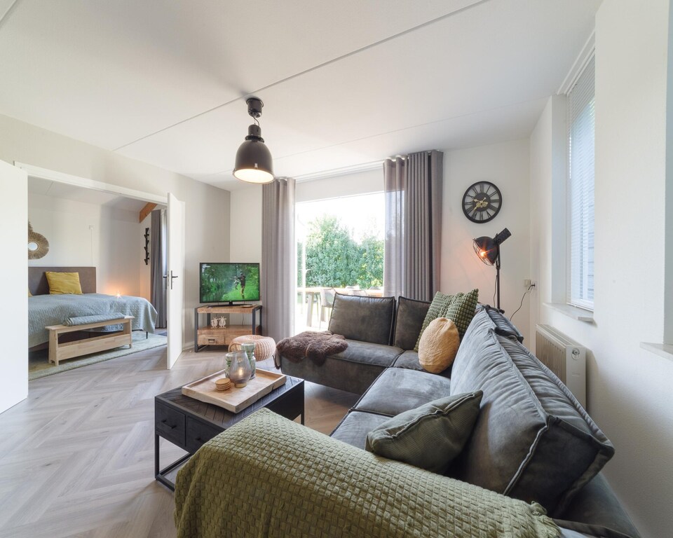 Vakantiehuis in rustige park met tuin, Wemeldinge