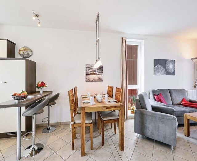 Gelukzaligheid aan het meer in de jachthaven van Müritz, Rechlin