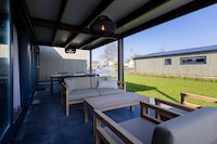 Lakeside Bliss in Friesland
