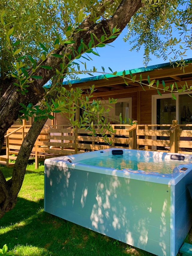 Mobile home with whirlpool in Paddenghe Sulgarda