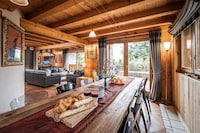 Chalet in Méribel Village near Ski Lifts