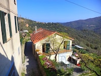 Séjour paisible sur les collines ligures
