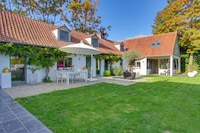 Charmante Villa mit schönem Swimmingpool in Bellegem.