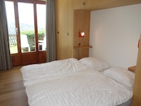 Appartement in Zwitserland met Balkon