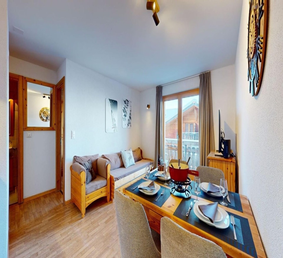 Appealing apartment with balcony, Nendaz