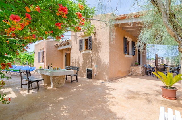 Huis in Porto Petro bij Borgit Baai