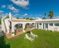 Villa in Binibeca met privé zoutwaterzwembad