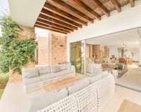 Villa in Ibiza bij Cala Conta Strand