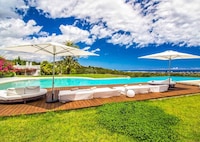 Villa in Ibiza with Infinity Pool and Sea Views