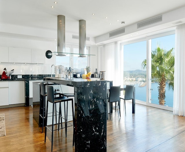Villa in Ibiza mit Pool und Meerblick, Siesta
